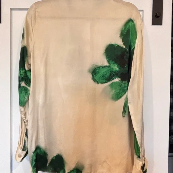Zara Cream and Green Floral Silk Button-Up Shirt - Picture 2 of 9